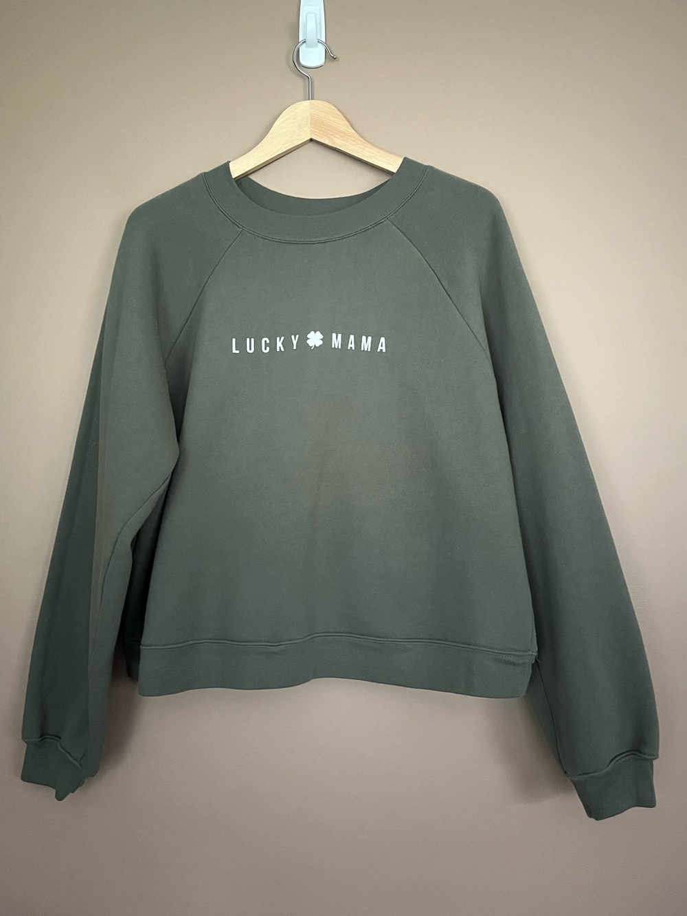 {Bella Canvas} Lucky Mama Crewneck Cropped Sweatshirt in Olive - Womens Large